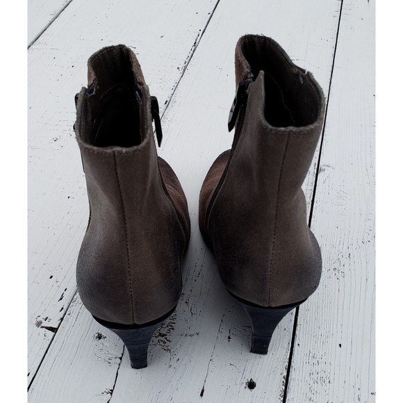 Fergie Aurora Brown Snakeskin Suede Wedge Ankle Boots Size 9.5 - Picture 4 of 4